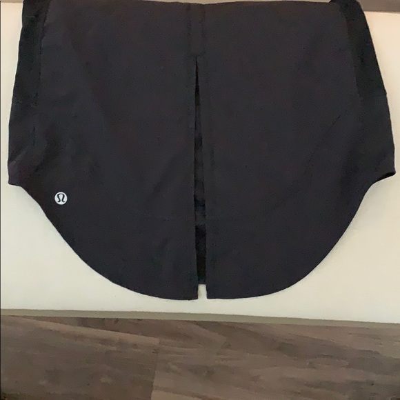 Lululemon Tank - Picture 5 of 7